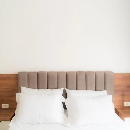 Center & Guest house Shkoder